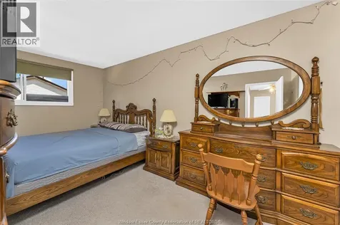 1204 Copperfield Place Windsor ON N8S 4G6