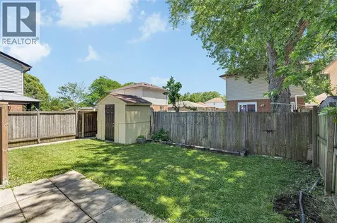 1204 Copperfield Place Windsor ON N8S 4G6