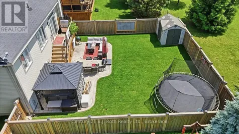 40 Grand Poplar Lane Wasaga Beach ON L9Z 0E2