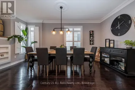 40 Grand Poplar Lane Wasaga Beach ON L9Z 0E2