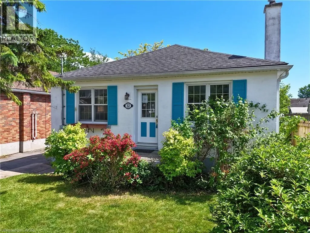 32 Dunlop Street Kingston ON K7L 1L2