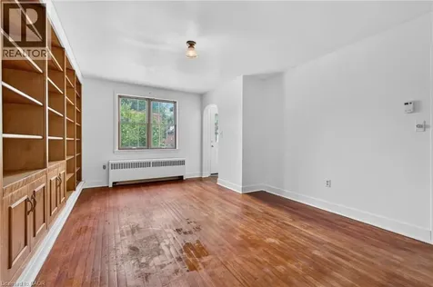 32 Dunlop Street Kingston ON K7L 1L2