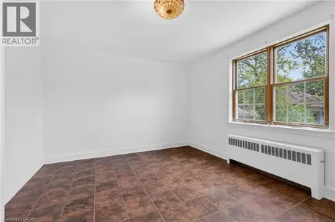 32 Dunlop Street Kingston ON K7L 1L2