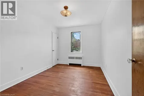 32 Dunlop Street Kingston ON K7L 1L2