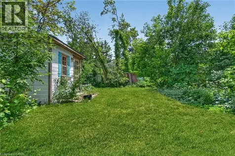 32 Dunlop Street Kingston ON K7L 1L2