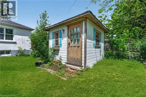 32 Dunlop Street Kingston ON K7L 1L2