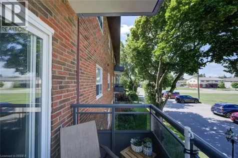608 Grey Street Brantford ON N3S 4Y4