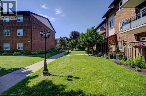 608 Grey Street Brantford ON N3S 4Y4