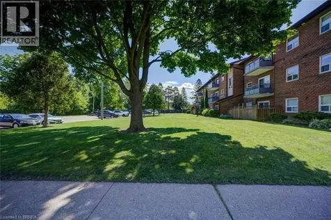 608 Grey Street Brantford ON N3S 4Y4