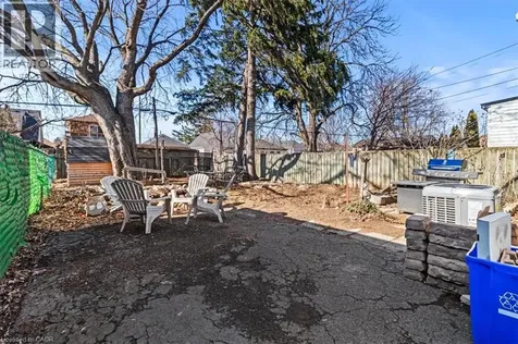 29 Wexford Avenue North Hamilton ON L8H 4M2