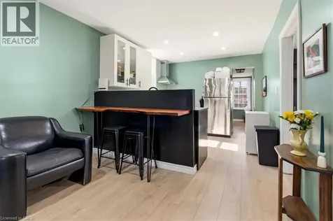29 Wexford Avenue North Hamilton ON L8H 4M2