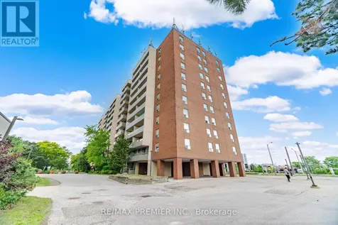 1 Four Winds Drive Toronto (york University Heights) ON M3J 2T1