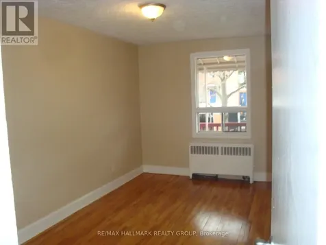 142 Ste Cecile Street Ottawa ON K1L 5L3