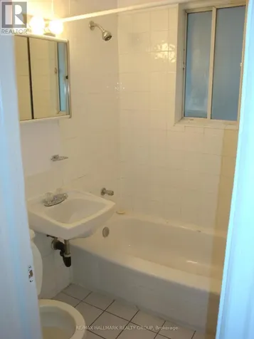 142 Ste Cecile Street Ottawa ON K1L 5L3