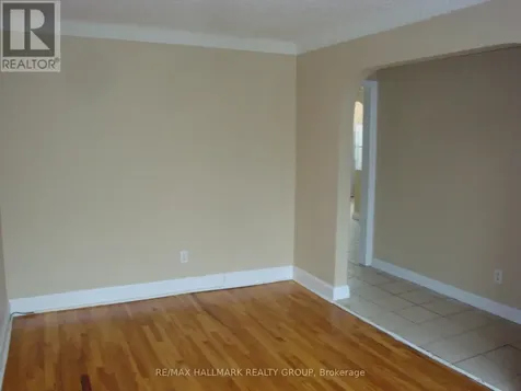 142 Ste Cecile Street Ottawa ON K1L 5L3