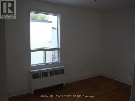 142 Ste Cecile Street Ottawa ON K1L 5L3