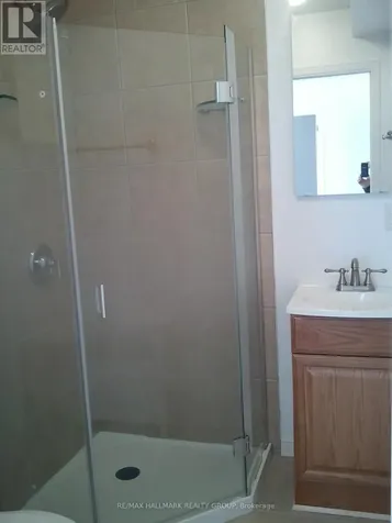 142 Ste Cecile Street Ottawa ON K1L 5L3