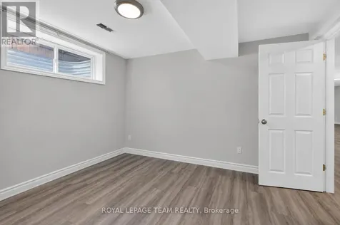 314 West Ridge Drive Ottawa ON K2S 2G4