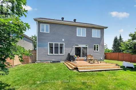 314 West Ridge Drive Ottawa ON K2S 2G4