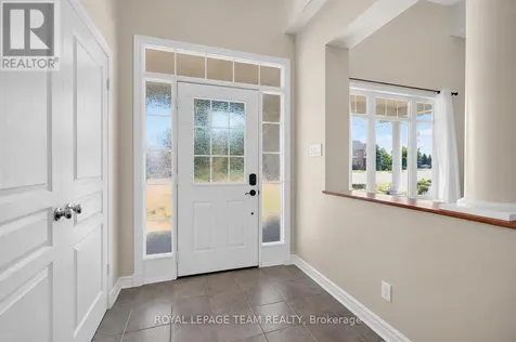 314 West Ridge Drive Ottawa ON K2S 2G4