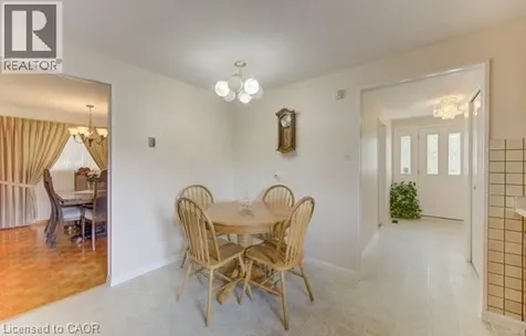 141 Hazelglen Drive Kitchener ON N2M 2E6