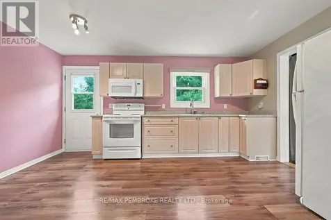 225 Wellington Street Bonnechere Valley ON K0J 1T0
