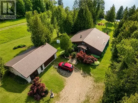 56 Fourth Manitowaning ON P0P 1N0
