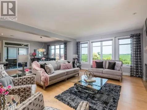 76 Bald Eagle Crescent Ottawa ON K0A 2Z0