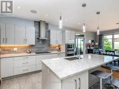 76 Bald Eagle Crescent Ottawa ON K0A 2Z0
