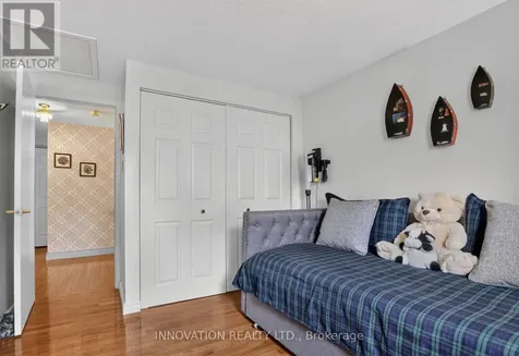 23 Mckitrick Drive Ottawa ON K2L 2J7