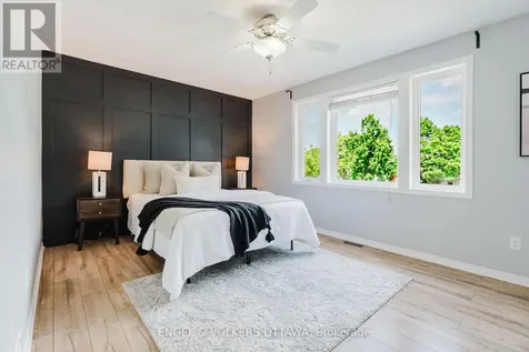 77 Whalings Circle Ottawa ON K2S 1S4