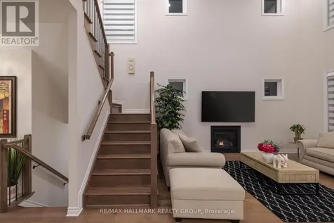 57 Zaatiik Grove Ottawa ON K1X 0E5