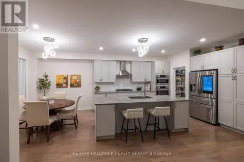 57 Zaatiik Grove Ottawa ON K1X 0E5