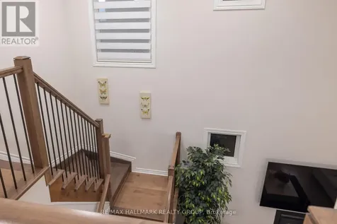 57 Zaatiik Grove Ottawa ON K1X 0E5