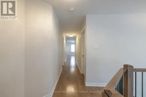 57 Zaatiik Grove Ottawa ON K1X 0E5