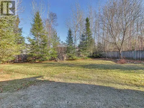 71 61st Street South Wasaga Beach ON L9Z 2Z3