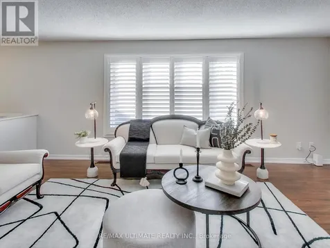 71 61st Street South Wasaga Beach ON L9Z 2Z3