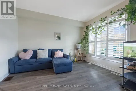 721 Cook Crescent Shelburne ON L9V 3V3