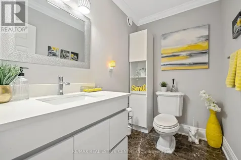 14 Buena Vista Drive Mono ON L9W 1Y4
