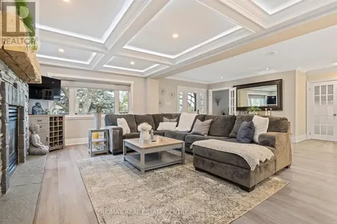 14 Buena Vista Drive Mono ON L9W 1Y4