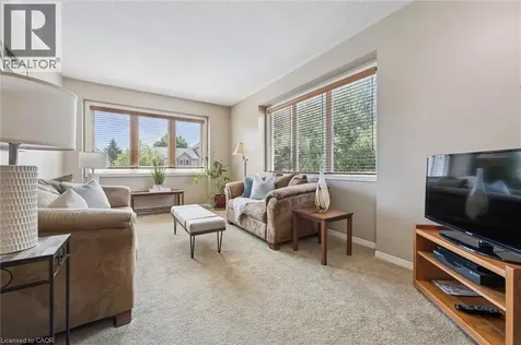 1147 Leewood Drive Oakville ON L6M 3B7