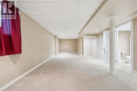 1147 Leewood Drive Oakville ON L6M 3B7