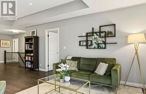 67 Macneil Court Haldimand ON N0A 1H0
