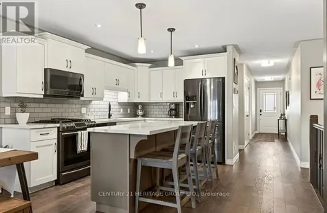 67 Macneil Court Haldimand ON N0A 1H0