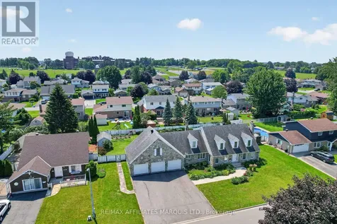 1920 Belvedere Crescent Cornwall ON K6H 6M9