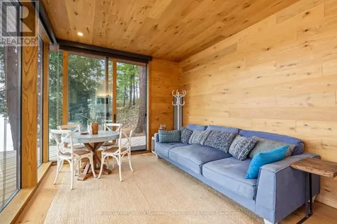 1114 Road 3200 Gravenhurst (muskoka (s)) ON P1P 1R2