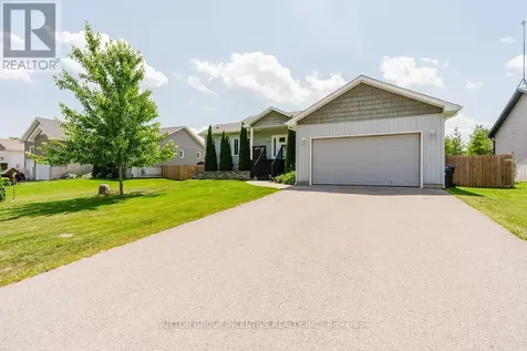 154 Switzer Street Clearview ON L0M 1N0