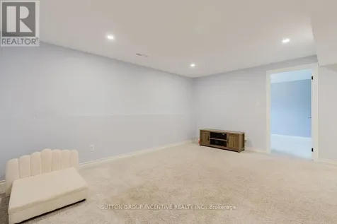 154 Switzer Street Clearview ON L0M 1N0