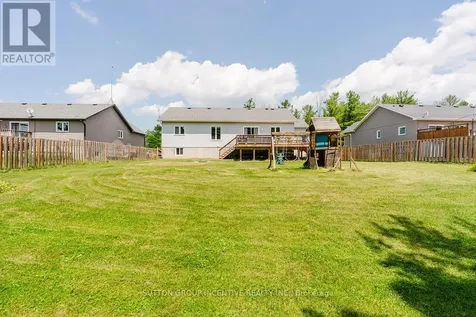 154 Switzer Street Clearview ON L0M 1N0