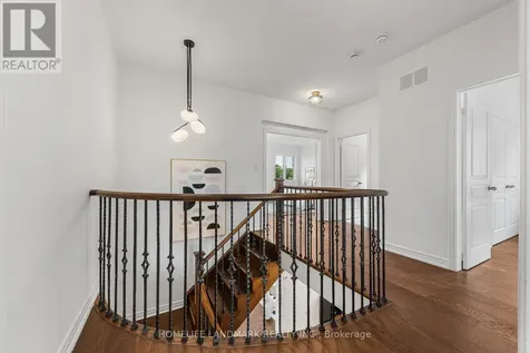 125 Roy Harper Avenue Aurora ON L4G 0V6